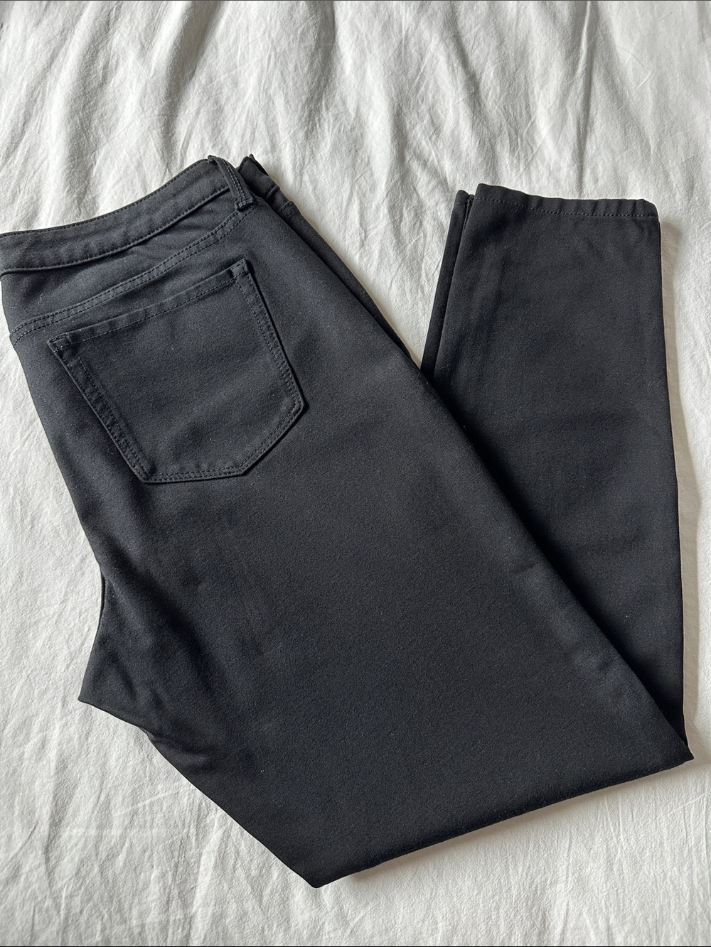 Code Bleu Black Cropped Ankle Pants